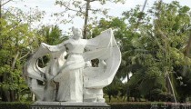 Huang Daopo Merombak Teknik Pemintalan